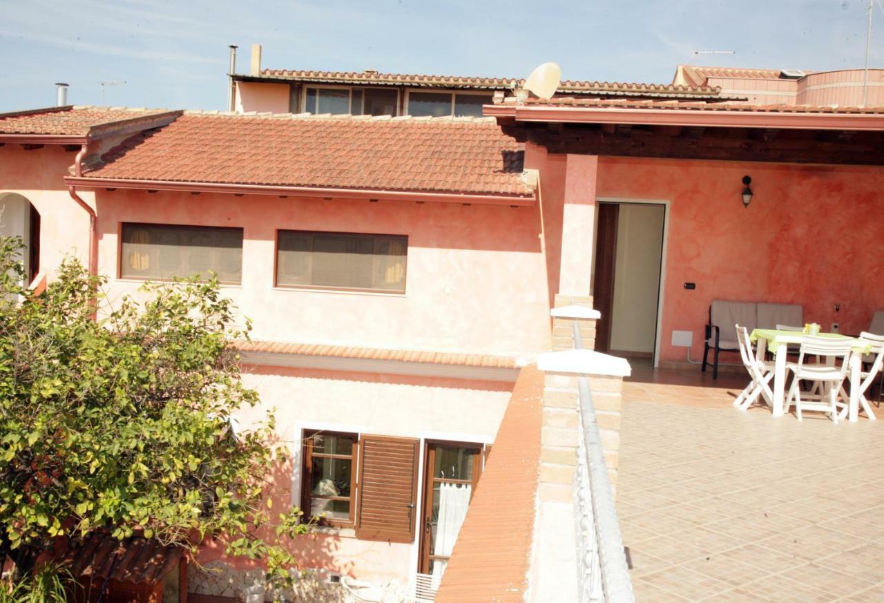 L'Isola Felice Apartment Monserrato Eksteriør bilde