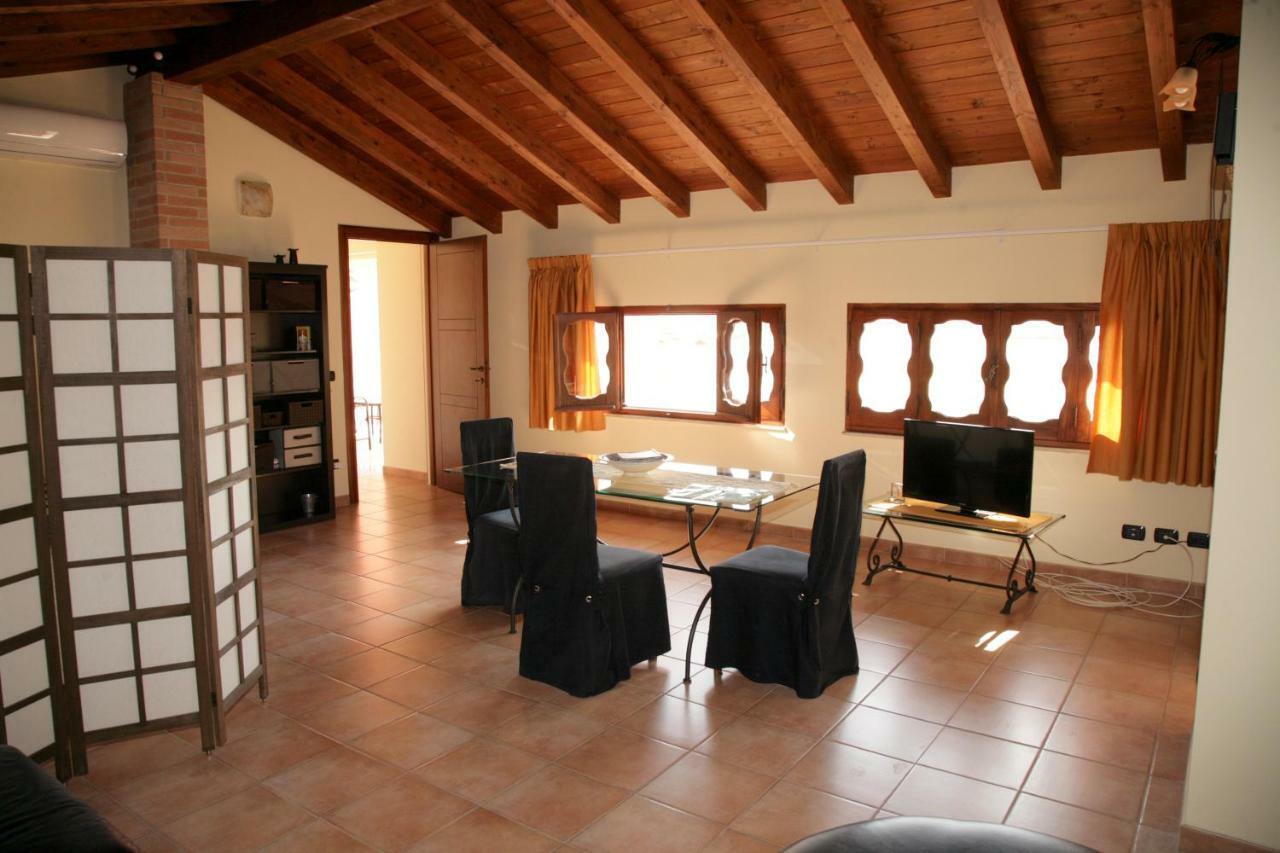 L'Isola Felice Apartment Monserrato Eksteriør bilde