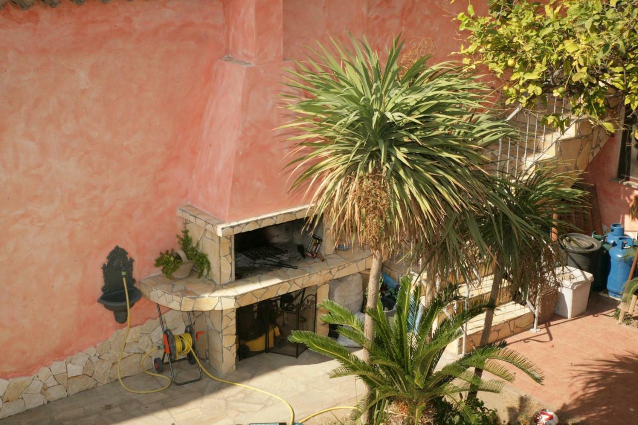 L'Isola Felice Apartment Monserrato Eksteriør bilde